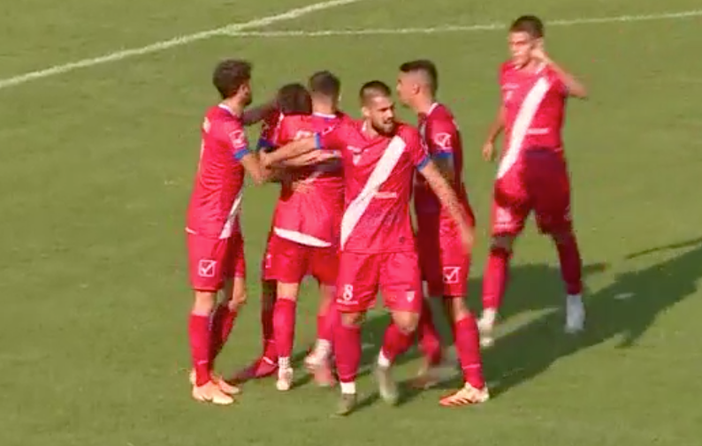 Leo Stanzani festeggiato dai compagni