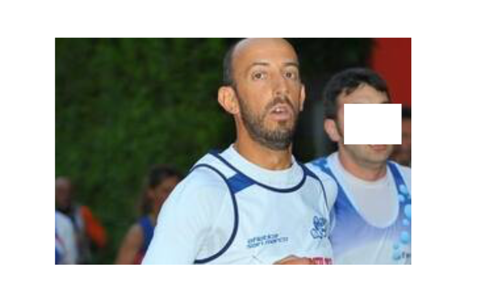 Alessandro, in una delle immagini da lui condivise che racconta la sua passione per la corsa