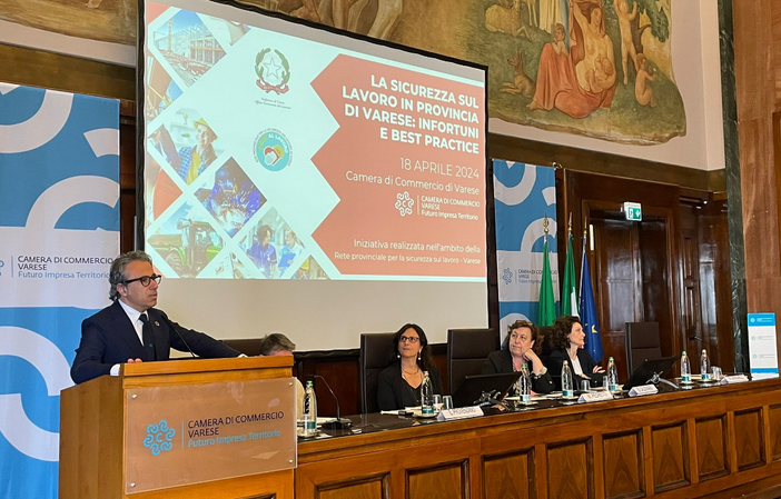 VIDEO Dal 2018 al 2022 trentasette decessi sul luogo di lavoro in provincia di Varese: i risultati della ricerca di Camera di Commercio e INAIL