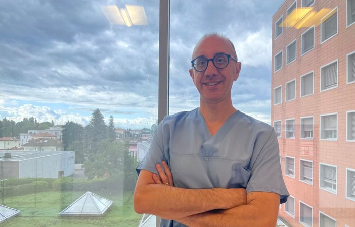 Il Dott. Simone Vidale, Direttore della Neurologia e Stroke Unit e referente SIN per la Regione Lombardia Il Dott. Simone Vidale, Direttore della Neurologia e Stroke Unit e referente SIN per la Regione Lombardia