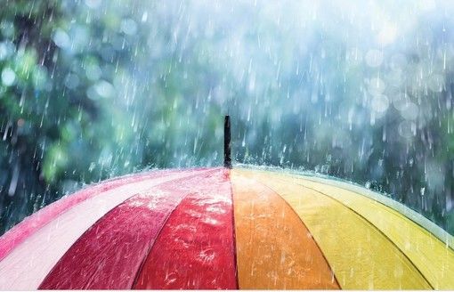 Tanta pioggia sul Varesotto. Bertoni: «Neve sopra i mille metri, localmente anche a quote più basse»