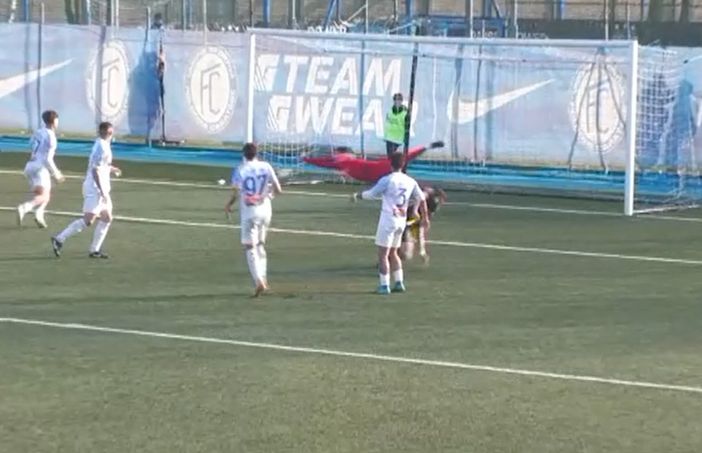 Il portiere fa parte del calcio, e così la Varesina va ko con la Folgore Il portiere fa parte del calcio, e così la Varesina va ko con la Folgore