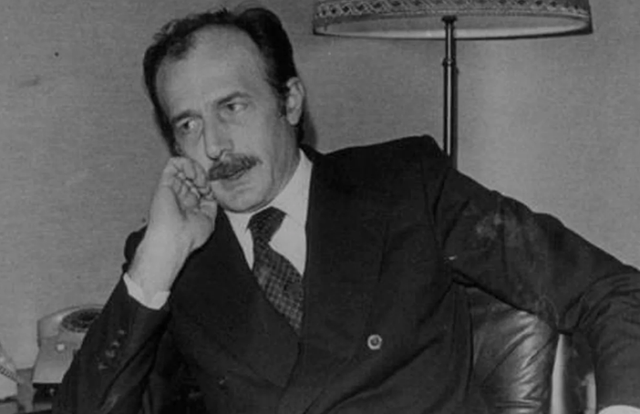 La storia di Giorgio Ambrosoli raccontata dalla figlia Francesca La storia di Giorgio Ambrosoli raccontata dalla figlia Francesca