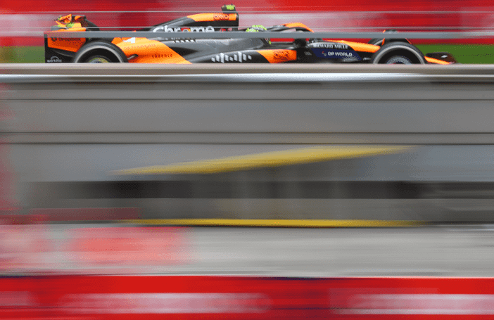 Lando Norris in pole sulla McLaren