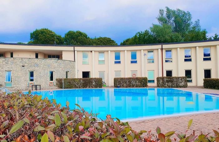 Il centro sportivo di Saltrio in via Rossini Il centro sportivo di Saltrio in via Rossini