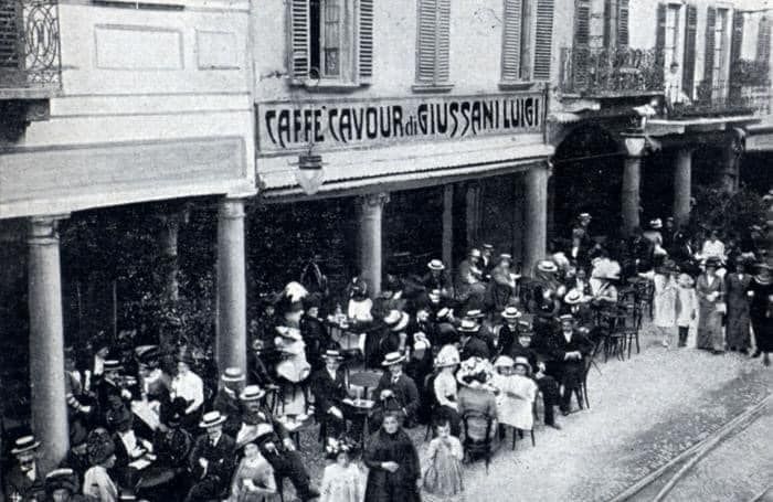 LA VARESE NASCOSTA. Ritorno al passato in corso Matteotti: il 13 dicembre 1954 apriva il caffè Zamberletti LA VARESE NASCOSTA. Ritorno al passato in corso Matteotti: il 13 dicembre 1954 apriva il caffè Zamberletti