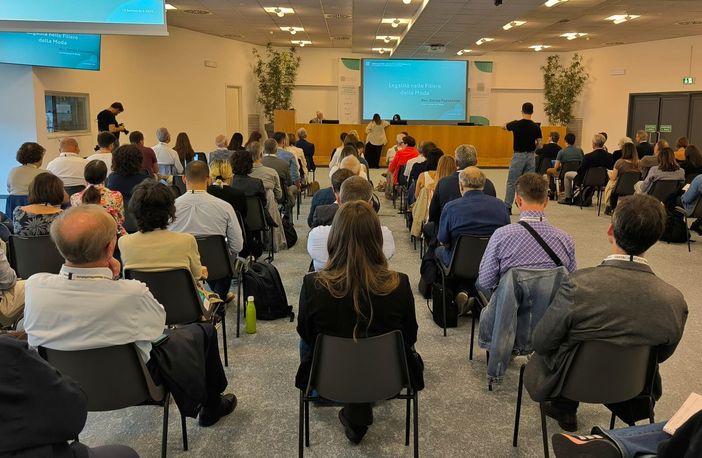 Innovazione e trasparenza: il tessile si confronta al Centrocot di Busto