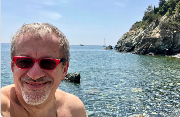 Roberto Maroni in una sua foto da Twitter