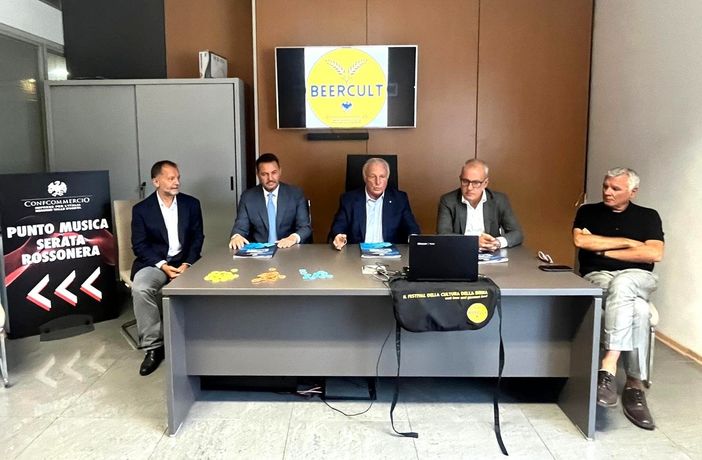 Presentato "Beer Cult 2025": Saint-Vincent diventa la capitale della birra artigianale e della gastronomia di qualità Presentato "Beer Cult 2025": Saint-Vincent diventa la capitale della birra artigianale e della gastronomia di qualità