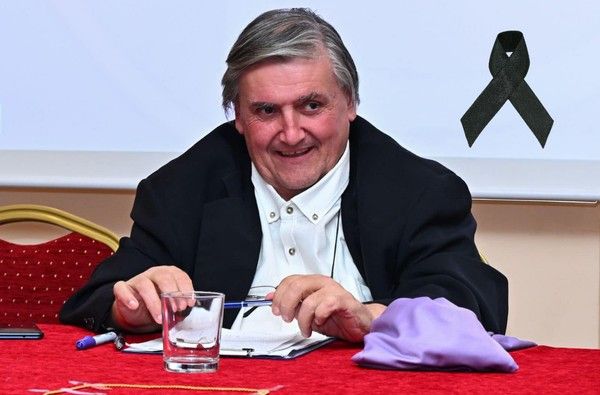 Il Legnano Calcio ha ricordato Eros Pogliani con questa immagine Il Legnano Calcio ha ricordato Eros Pogliani con questa immagine