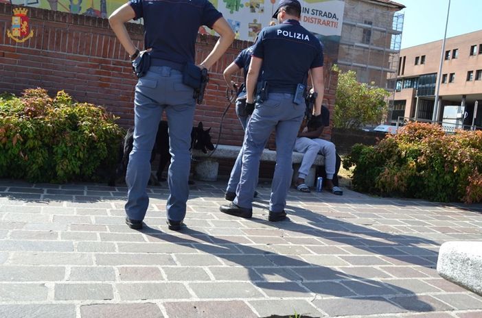 Controlli serrati della polizia in città, il questore Pepè: «Lavoro intenso per tutelare i cittadini» Controlli serrati della polizia in città, il questore Pepè: «Lavoro intenso per tutelare i cittadini»