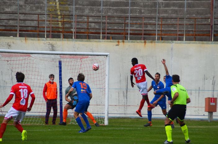 Calcio, Serie D. UFFICIALE. A novembre si disputano i recuperi. Varese in campo domenica 15 a Imperia