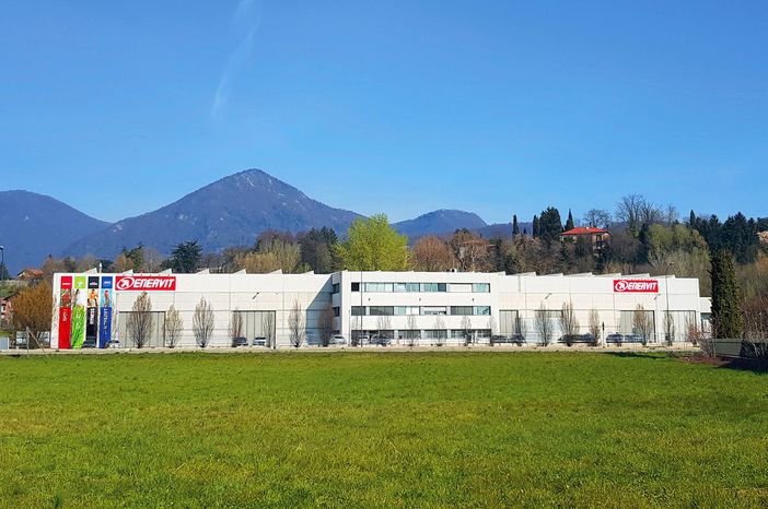 Lo stabilimento di Enervit che si trova a Erba
