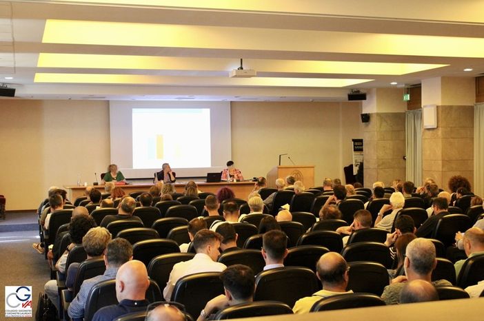 La firma sull'accordo di collaborazione