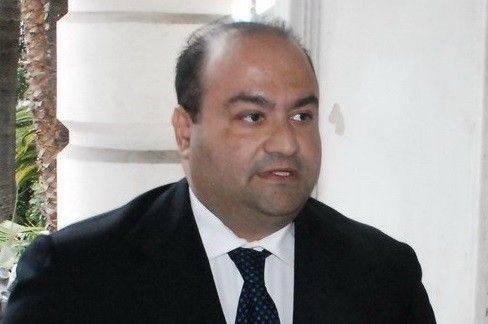 Lega, parla l'ex Belsito: «Bossi fa bene a riaprire al Nord, Salvini faccia le sue riflessioni»