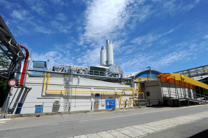 Firmato alla Whirlpool di Cassinetta l'accordo per la stabilizzazione di 180 lavoratori: volumi in crescita del 10% Firmato alla Whirlpool di Cassinetta l'accordo per la stabilizzazione di 180 lavoratori: volumi in crescita del 10%