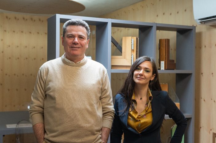 Carlo Bardelli, amministratore delegato di Novello Case, con Elena Zoja (foto Fabio Cadringher)