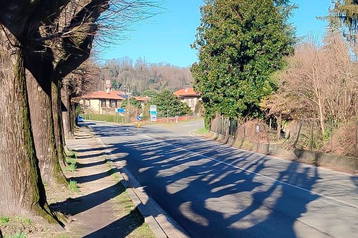 Pronti a partire ad Angera i lavori della rotatoria d'ingresso città tra la Sp69 e la Sp4 Pronti a partire ad Angera i lavori della rotatoria d'ingresso città tra la Sp69 e la Sp4