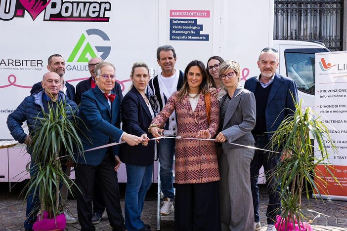 Prevenzione e coraggio: Gallarate inaugura la tappa 2025 di “Senologia al centro” Prevenzione e coraggio: Gallarate inaugura la tappa 2025 di “Senologia al centro”