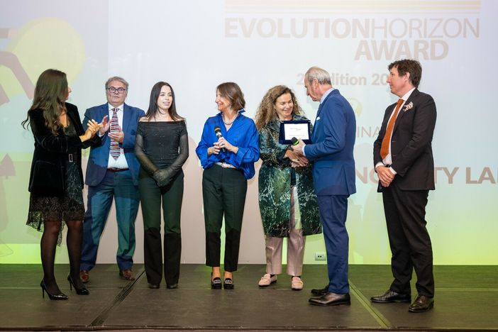 Edelman Longevity Lab premiata a Milano con l’Eha Sustainability: si aggiudica il secondo premio