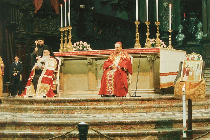 Con il patriarca di Costantinopoli Bartolomeo I nel 1997 - foto courtesy Chiesa di Milano Con il patriarca di Costantinopoli Bartolomeo I nel 1997 - foto courtesy Chiesa di Milano
