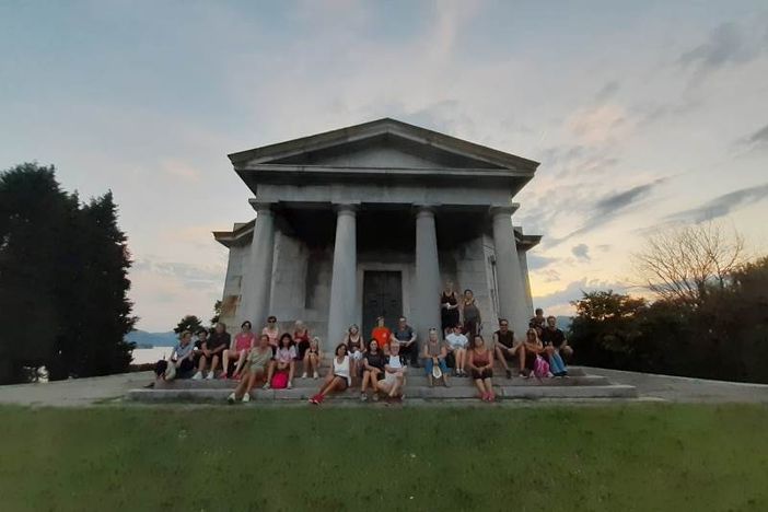 "Ispra al calar della sera": visite guidate alla chiesa di San Martino e al Mausoleo Castelbarco