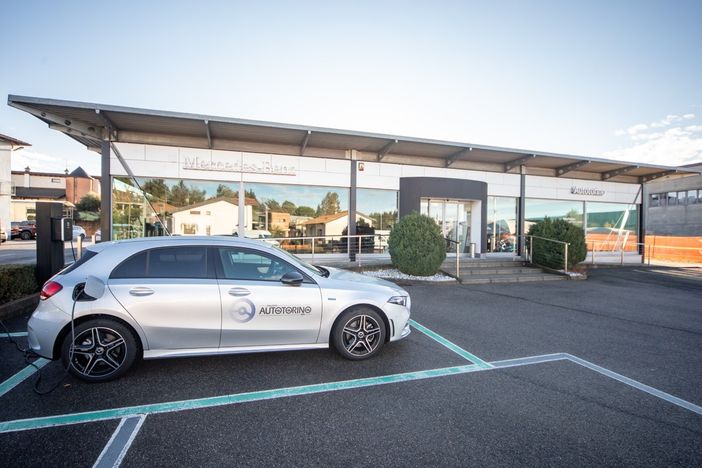 Auto: nel 2021 in provincia di Varese raddoppiate le immatricolazioni “green” (+116%) Auto: nel 2021 in provincia di Varese raddoppiate le immatricolazioni “green” (+116%)