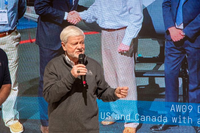 Leonardo e Metro Aviation firmano accordo di distribuzione per l’elicottero AW09 in Nord America con impegno d’acquisto per 30 unità