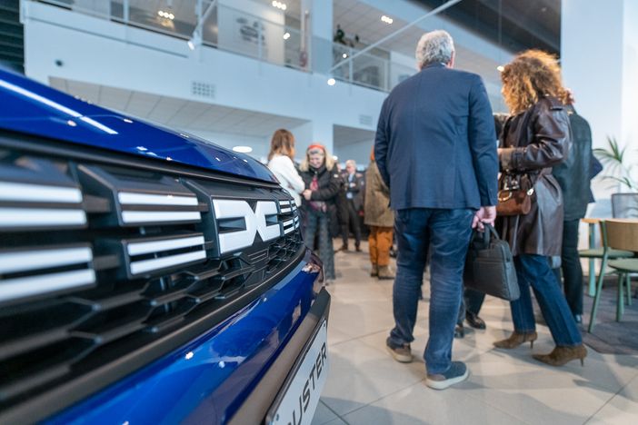 Dacia, la crescita continua. Leader è Sandero