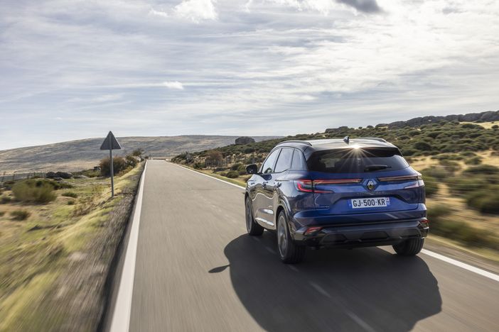 Renault +35% in Italia: crescita forte grazie a Austral, Arkana e Mégane E-Tech Electric Renault +35% in Italia: crescita forte grazie a Austral, Arkana e Mégane E-Tech Electric