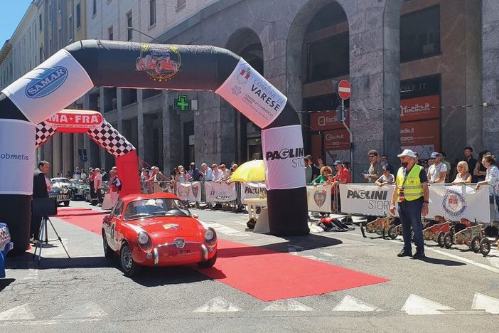 L'incantesimo della storia e dei nostri paesaggi: Paglini Store ancora a fianco della Varese Campo dei Fiori