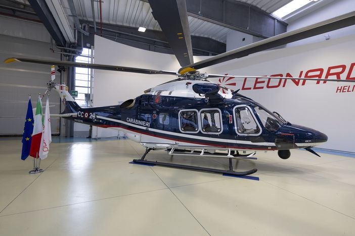 Leonardo: consegnato all'Arma dei Carabinieri un elicottero AW169M nell'ambito del programma di modernizzazione della flotta elicotteristica Leonardo: consegnato all'Arma dei Carabinieri un elicottero AW169M nell'ambito del programma di modernizzazione della flotta elicotteristica