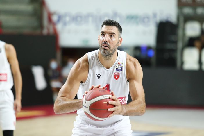 Luis Scola, mattatore contro Cremona (Foto Alberto Ossola/Pallacanestro Varese)