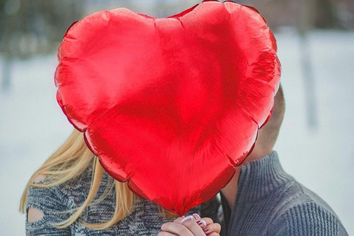 A SPASSO NEL WEEKEND. San Valentino celebra l'amore: dal pattinaggio alle letture per bambini