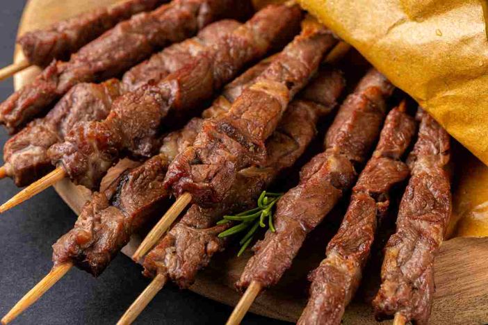 Arrosticini protagonisti a Biandronno