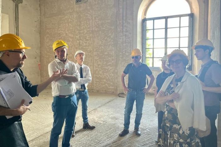 L'incontro avvenuto ieri presso l'ex Caserma Garibaldi L'incontro avvenuto ieri presso l'ex Caserma Garibaldi