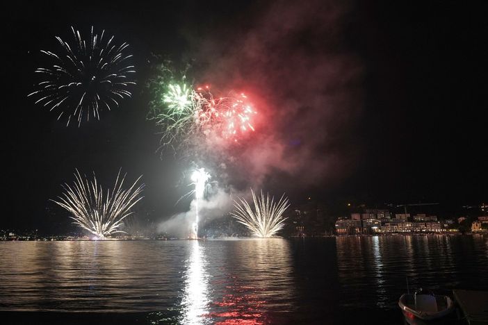 Fuochi d'artificio in programma a Laveno per la serata di Ferragosto