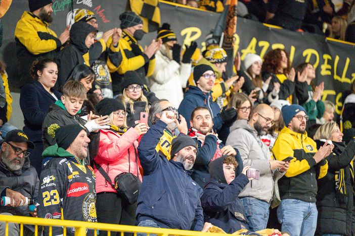 Bolgia giallonera per i Mastini (Foto Alessandro Umberto Galbiati)