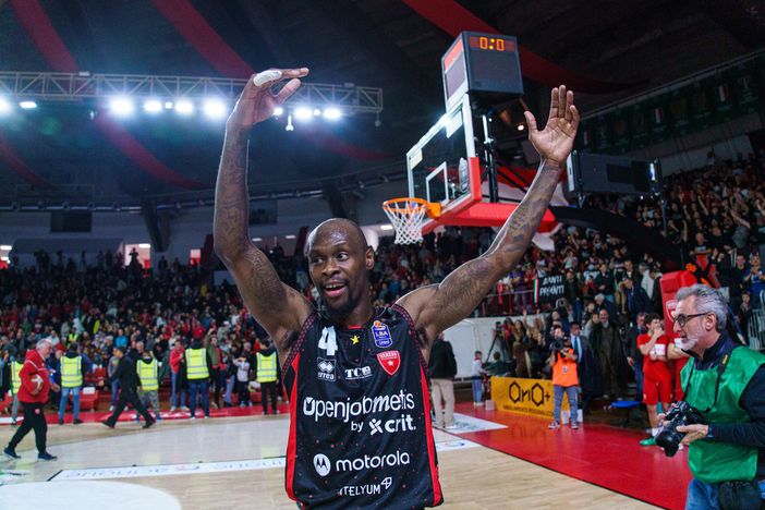 Grande prestazione per Tazé Moore (foto Fabio Averna) Grande prestazione per Tazé Moore (foto Fabio Averna)