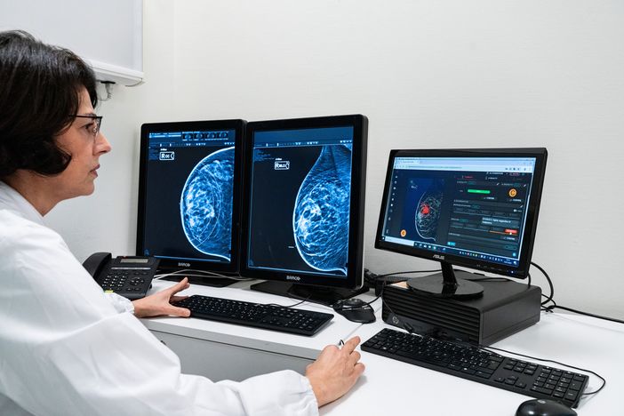 Alla Mater Domini di Castellanza l'intelligenza artificiale per la diagnosi precoce dei tumori al seno Alla Mater Domini di Castellanza l'intelligenza artificiale per la diagnosi precoce dei tumori al seno