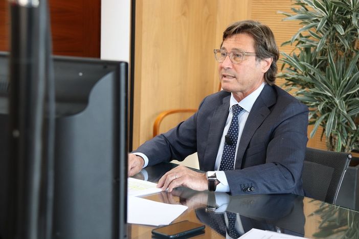 Il duro richiamo del presidente di Univa Roberto Grassi al mondo della politica: «Fate presto»