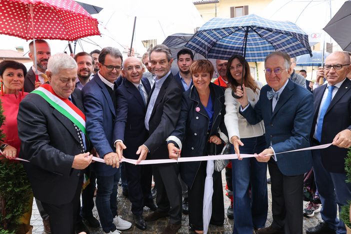 Con "Senologia al centro" a Sesto Calende ha vinto la prevenzione Con "Senologia al centro" a Sesto Calende ha vinto la prevenzione