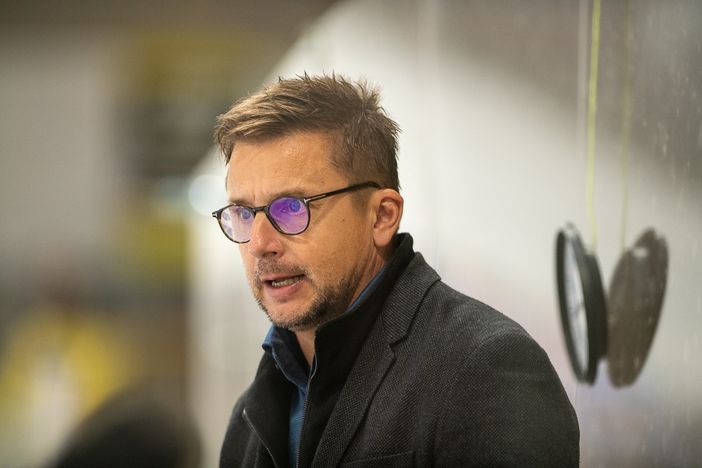 «È arrivato il momento di separare i bambini dagli uomini...» «È arrivato il momento di separare i bambini dagli uomini...»