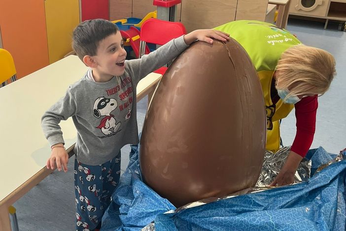 FOTO. Un "Sorriso" per Pasqua per i bambini ricoverati nei reparti pediatrici della provincia