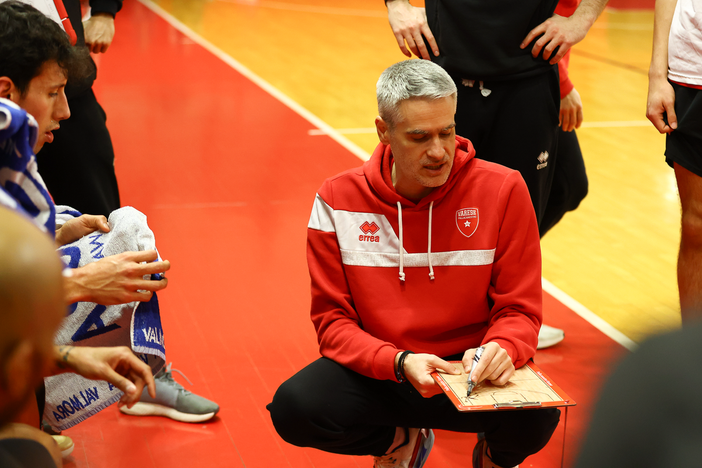 Il cantiere Kastritis fa il primo passo. Buon test contro la Sam Massagno