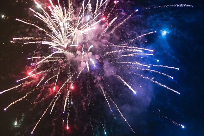 Fuochi d’artificio a Capodanno: un rituale che può costare caro al condominio