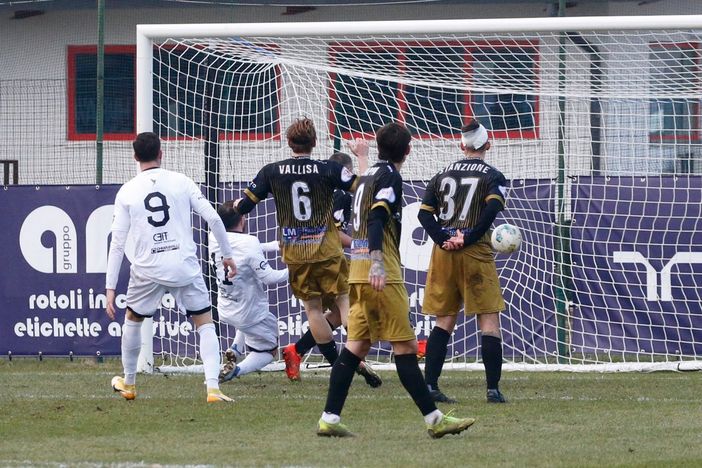 VIDEO. Il 2022 vincente della Varesina finisce con un punto e un posto salvezza VIDEO. Il 2022 vincente della Varesina finisce con un punto e un posto salvezza