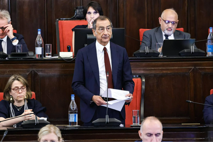 Indagine Milano, il sindaco Sala parla in Consiglio: «Le mie mani sono pulite» Indagine Milano, il sindaco Sala parla in Consiglio: «Le mie mani sono pulite»