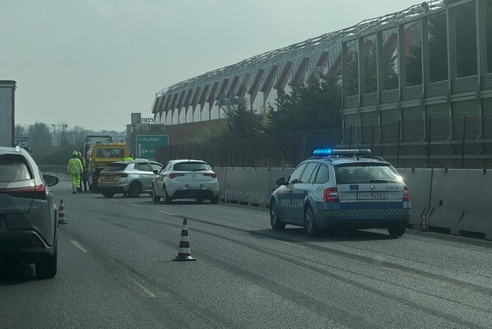 Incidente sull’A8 tra Busto e Castellanza. Traffico bloccato