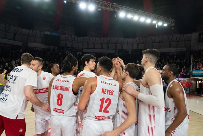 Incubo sulla Pallacanestro Varese: penalizzazione di 16 punti in classifica Incubo sulla Pallacanestro Varese: penalizzazione di 16 punti in classifica